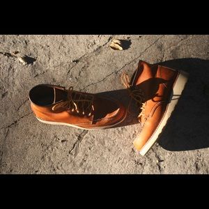Red Wing 6 inch Moc boots size 8.5